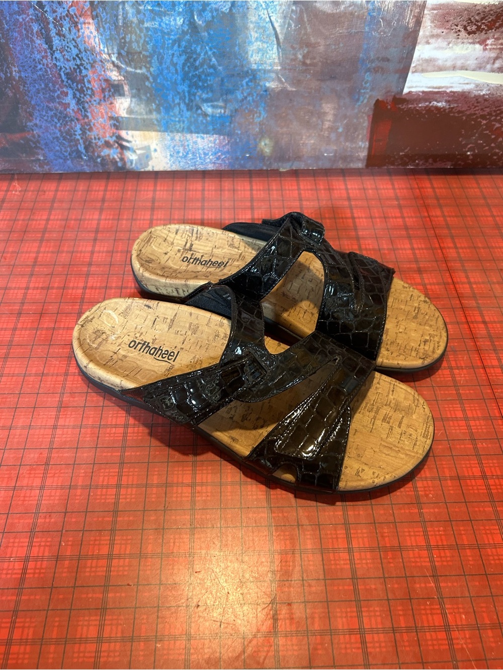 WOMEN'S "VIONIC ORTHAHEEL HOLLY SANDALS  Sz 9 NWOB